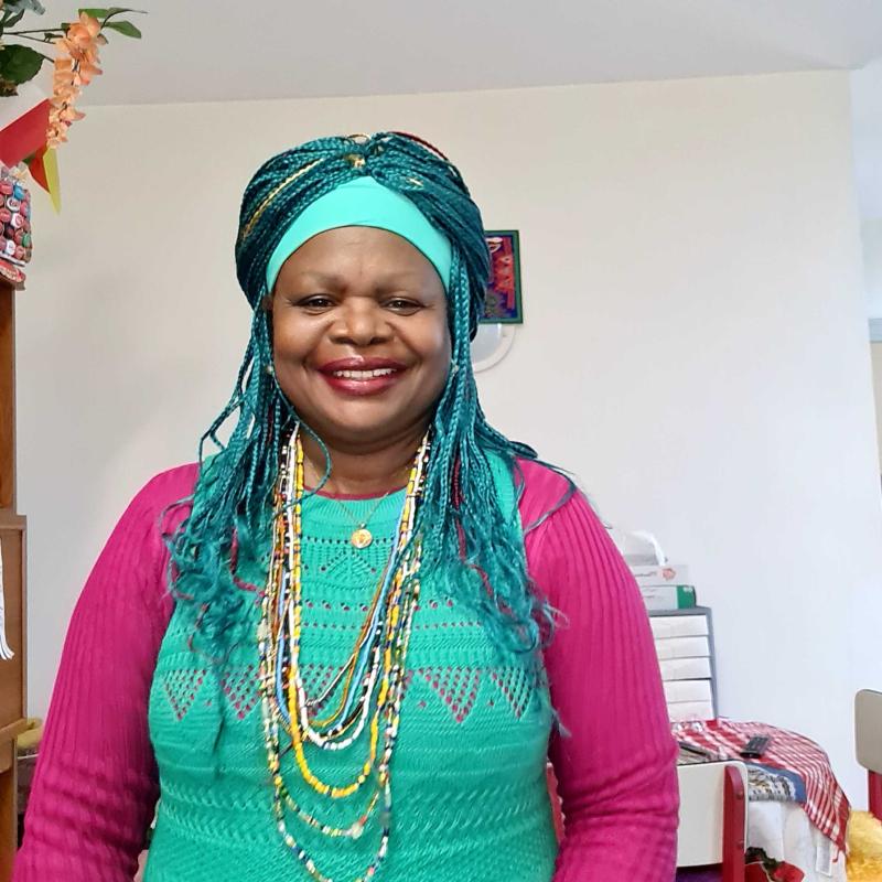 Gizou 63 ans Saintes