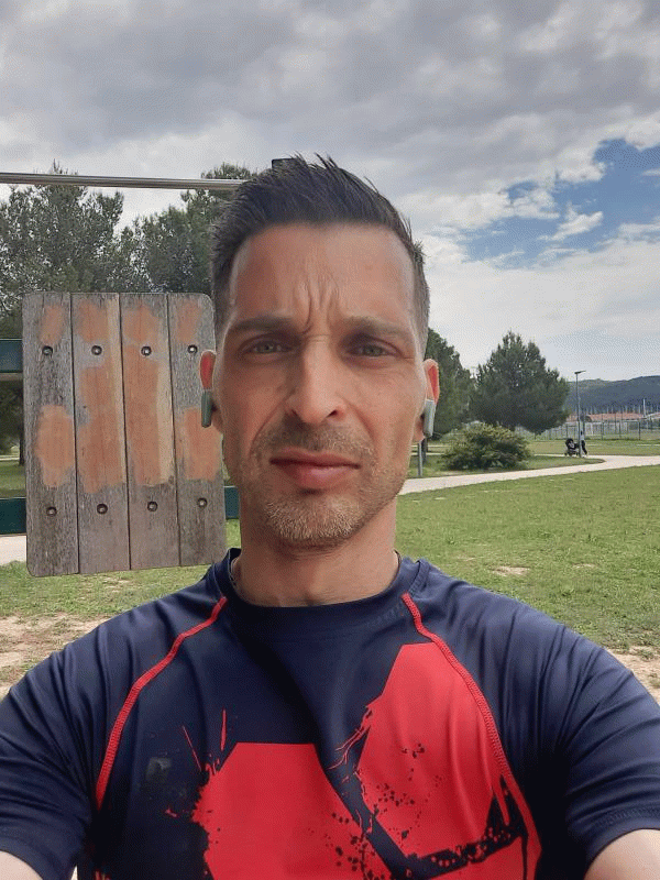 Seb 42 ans Martigues