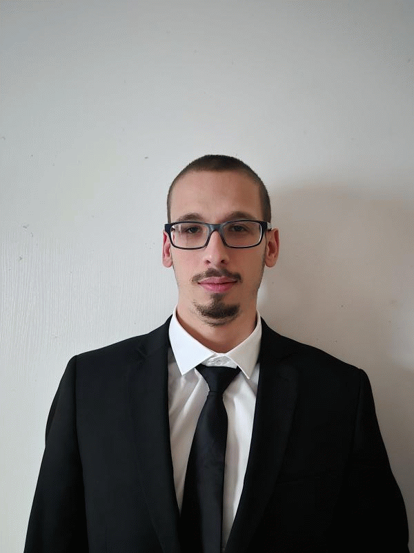 Mathieu 21 ans Cachan