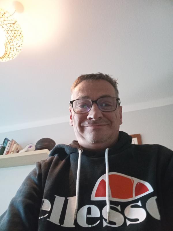 Bertrand  55 ans Mont de Marsan