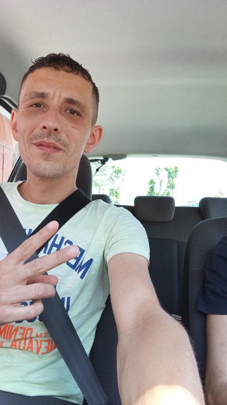 Sam 35 ans Sète