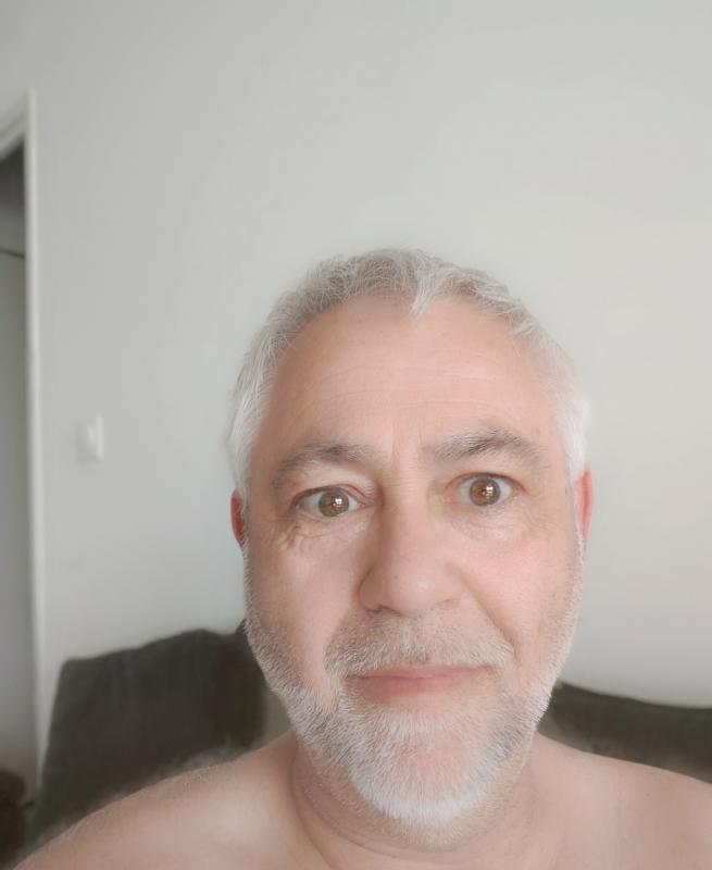 Pierre 58 ans Perpignan