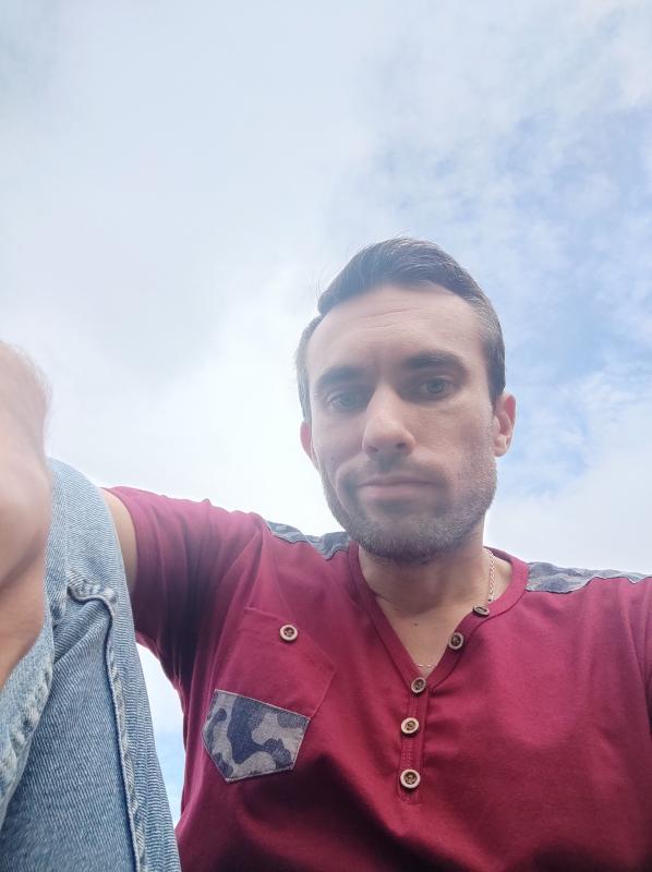Jérôme  34 ans Perpignan