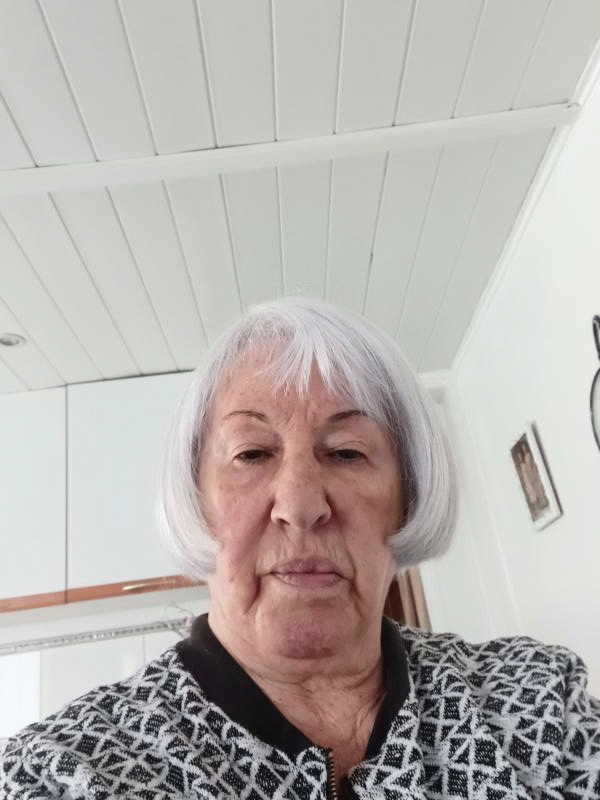 Mado 77 ans marseille 11eme arrondiss