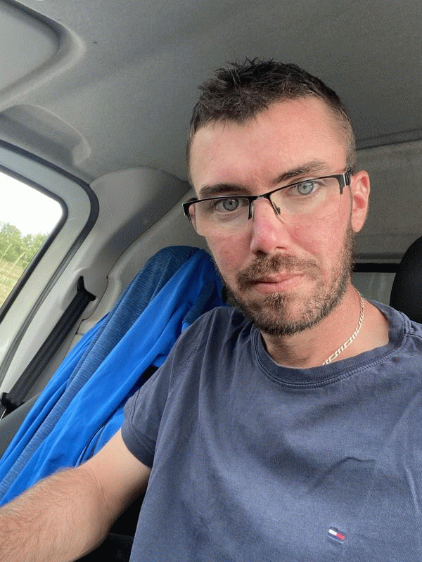 Steve 32 ans Crépey