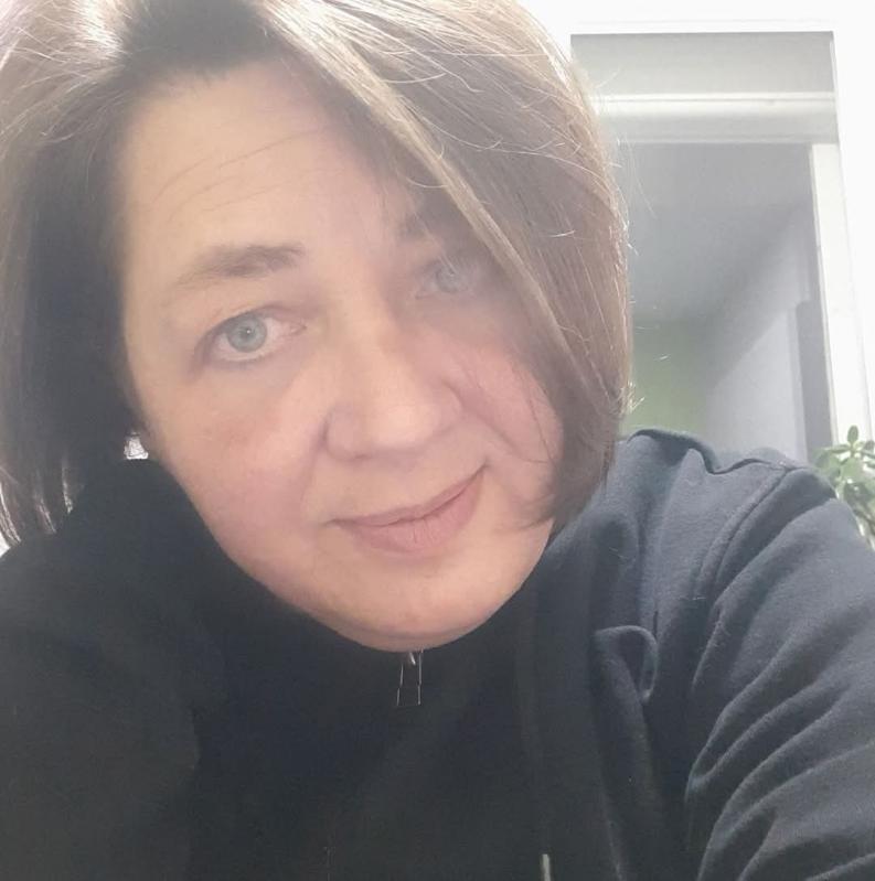 Nadia  56 ans Saint Amand Montrond