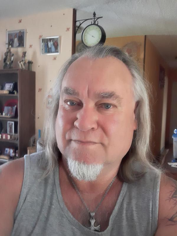 philippe 65 ans Caudebec lès Elbeuf