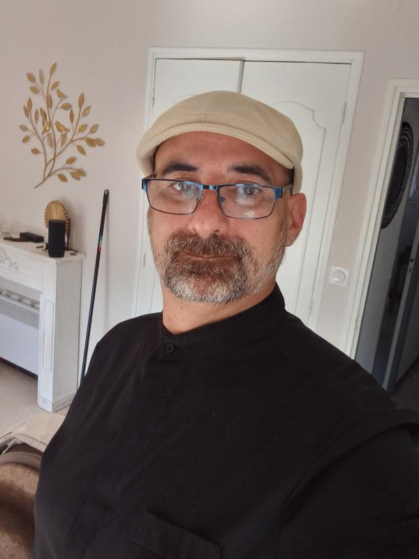 Stephan  53 ans Saint Cyprien