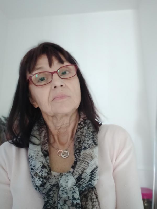 MARIE-CLAUDE 66 ans Coutières