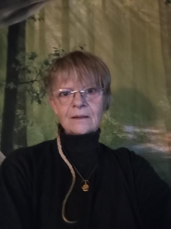 pascale 65 ans La Plaine