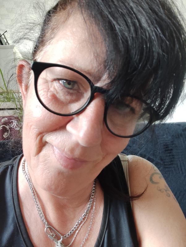 Naty 59 ans Chézy sur Marne