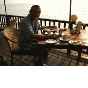 YANN 72 ans Saint Brieuc