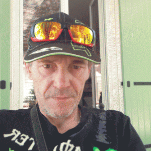 Yann  54 ans Châteaurenard