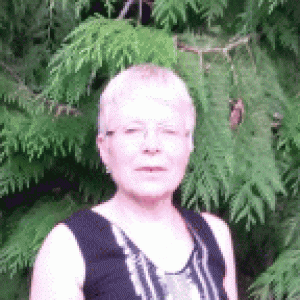 Christiane  77 ans La Ferrière aux Étangs