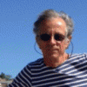 Julien 79 ans Aucaleuc