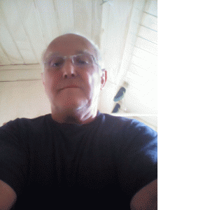 Maxime 71 ans Château Thierry