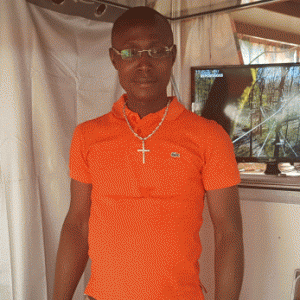 armand 46 ans Luché Pringé