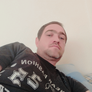 frederic 44 ans Revigny sur Ornain