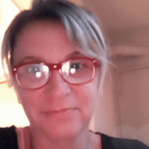 Laure 51 ans Bayonne