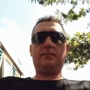 Matt 43 ans La Chaize Giraud