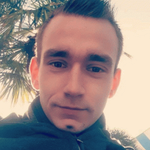 Nico 31 ans Saint Nazaire
