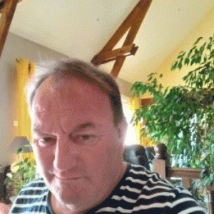 François 68 ans Le Mans